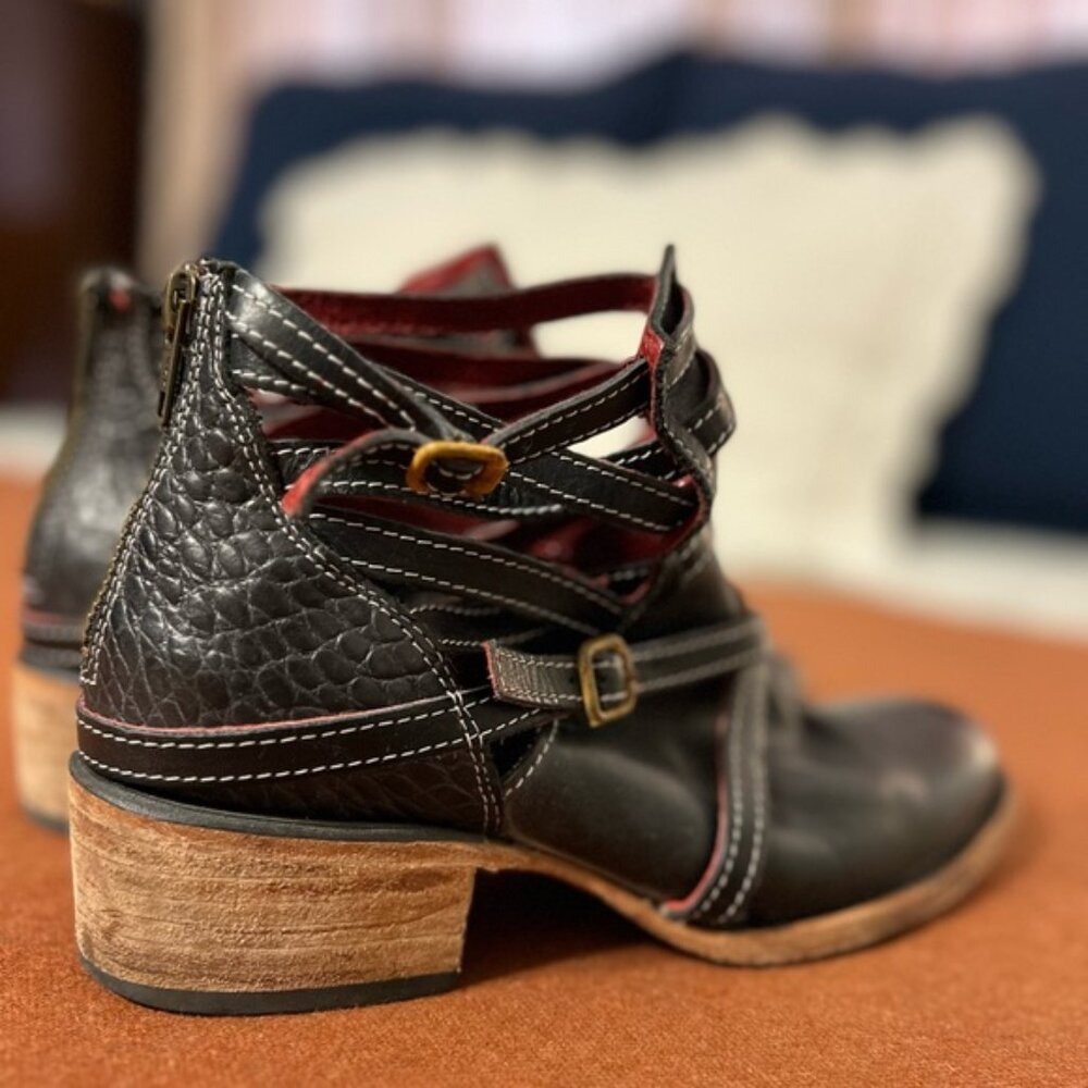 Freebird by Steven Stair Booties in Black/Croc Combo Rare Find - Picture 5 of 16